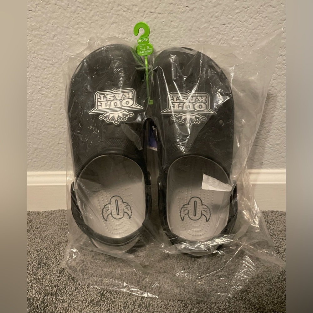 Outkast Crocs - Picture 2 of 5